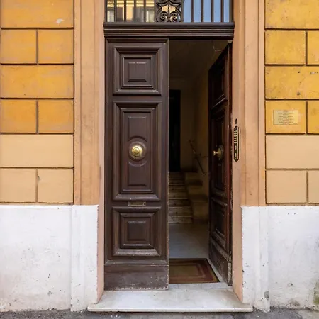 Apartament Blessed House Rzym